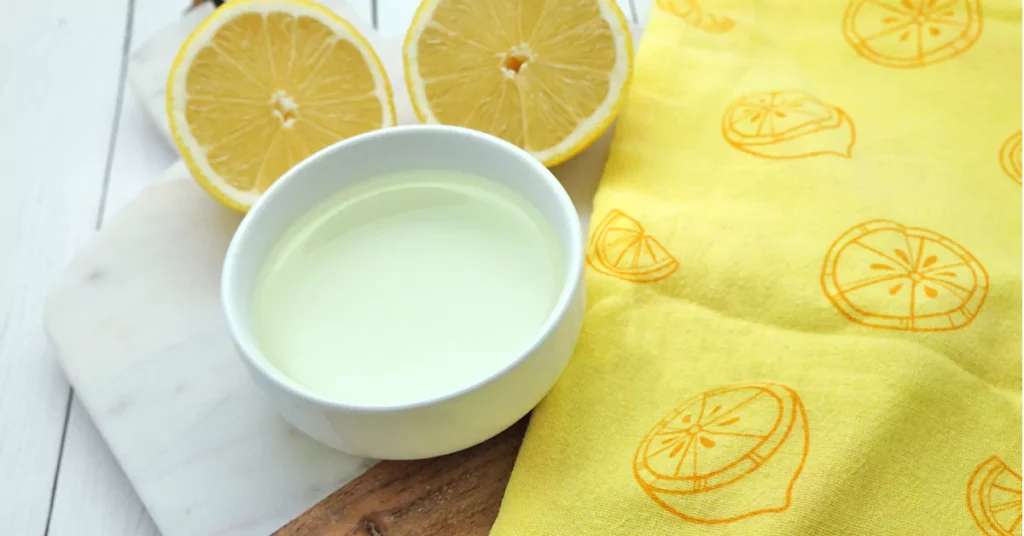 lemon juice to remove yellow stains from shoes